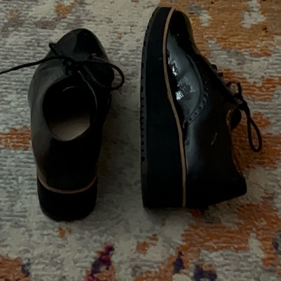 Aldo Pointed Toe Derby Shoes - Picture 5 of 5